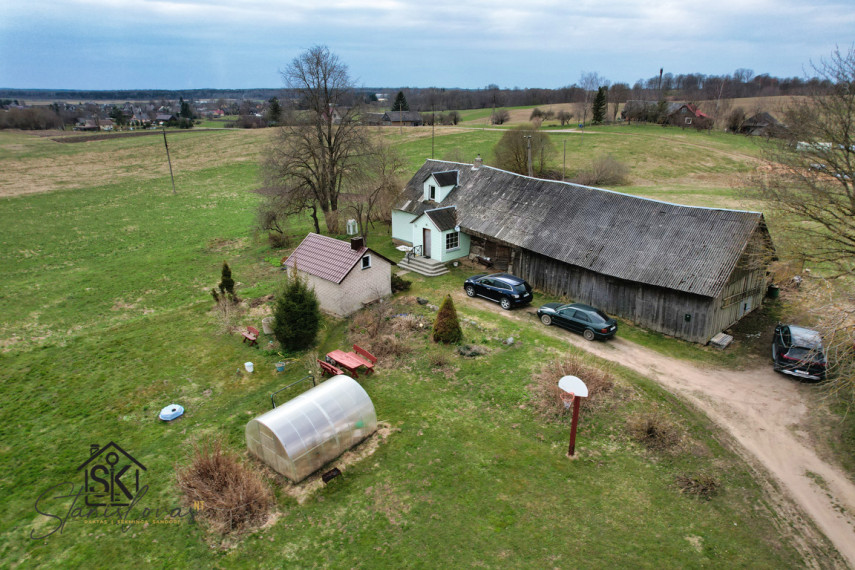 PARDUODAMA SODYBA SU 4.39 HA  ŽEMĖS RIETAVO SAV., TVERUOSE, ŽARĖNŲ G. 12 19