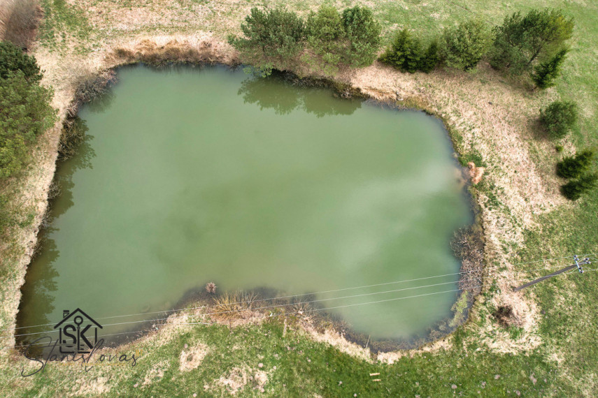 PARDUODAMA SODYBA SU 4.39 HA  ŽEMĖS RIETAVO SAV., TVERUOSE, ŽARĖNŲ G. 12 23