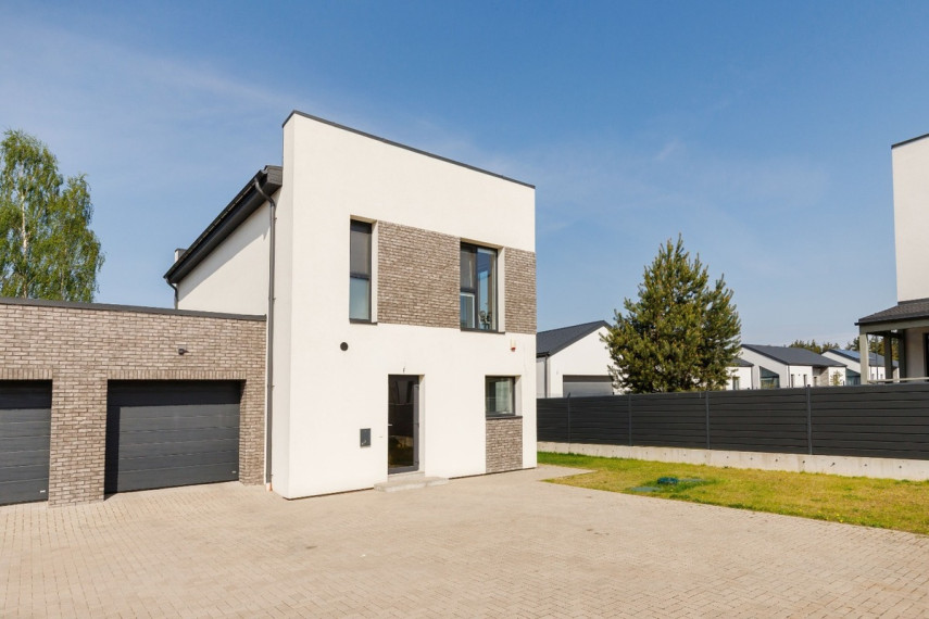 Parduodamas namas Derionių g., Vilniaus m., Vilniaus m. sav., 140 m2 ploto, 2 aukštai 31