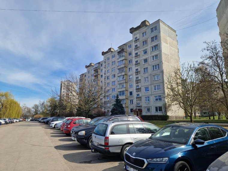 Parduodamas butas Kuršių g., Kauno m., Kauno m. sav., 81.34 m2 ploto, 4 kambariai 1