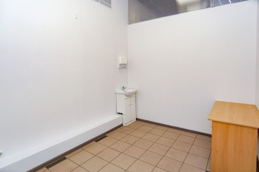 Nuomojamos administracinės, paslaugų, prekybos patalpos Nemuno g., Panevėžio m., Panevėžio m. sav., 67 m2 ploto 9