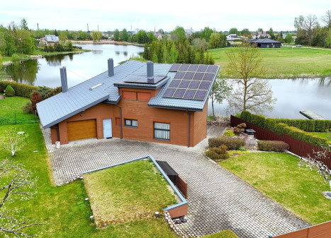 Parduodamas namas Žvejų tak., Pelėdnagių k., Kėdainių r. sav., 142.24 m2 ploto, 2 aukštai Parduodamas namas Žvejų tak., Pelėdnagių k., Kėdainių r. sav., 142.24 m2 ploto, 2 aukštai