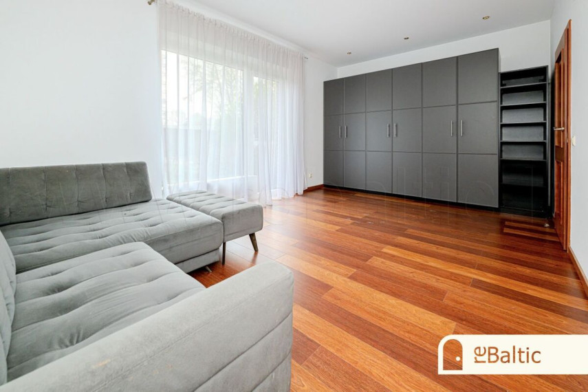 Nuomojamas namas Šaltūnų g., Vilniaus m., Vilniaus m. sav., 148 m2 ploto, 2 aukštai 3