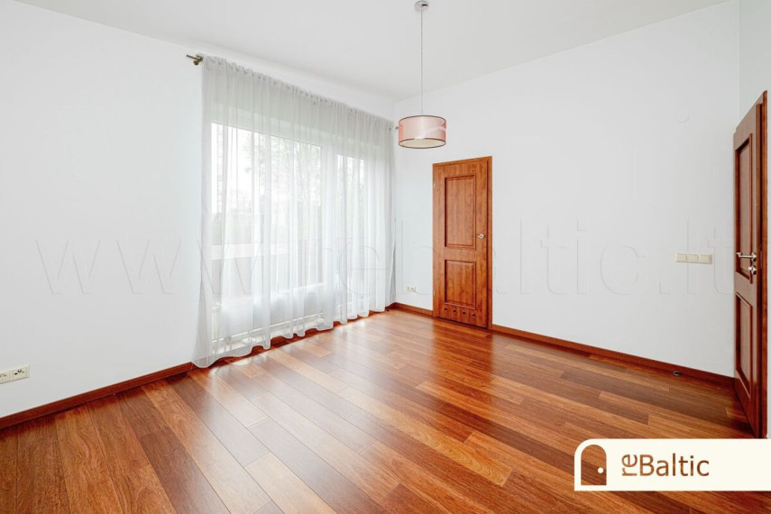Nuomojamas namas Šaltūnų g., Vilniaus m., Vilniaus m. sav., 148 m2 ploto, 2 aukštai 18