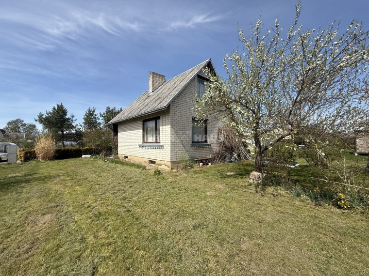 Parduodamas namas Rūtų g., Gervėnų k., Šiaulių r. sav., 59.72 m2 ploto, 1 aukštai 2