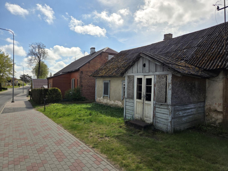 Parduodamas namas Tauragnų g., Utenos m., Utenos r. sav., 51.10 m² ploto 2 kambariai 3