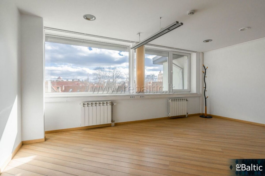 Nuomojamos administracinės patalpos Barboros Radvilaitės g., Vilniaus m., Vilniaus m. sav., 104 m2 ploto 4