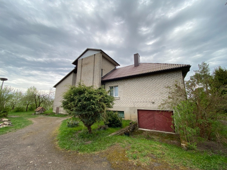 Parduodamas namas Bokšto g., Butkiškės k., Raseinių r. sav., 258.42 m2 ploto, 2 aukštai 3