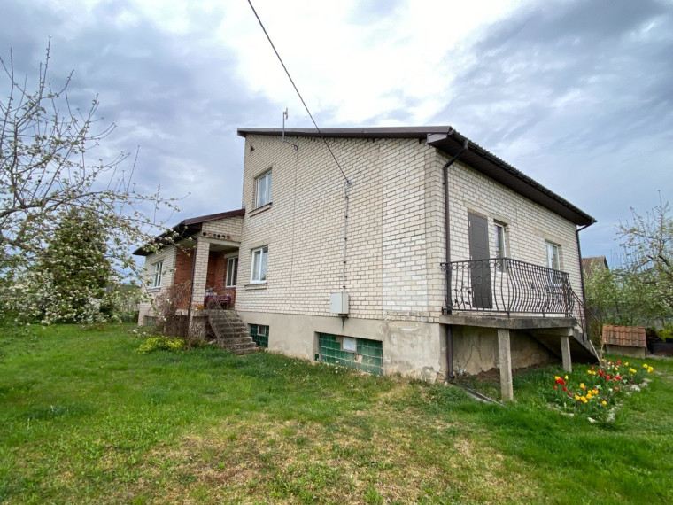 Parduodamas namas Bokšto g., Butkiškės k., Raseinių r. sav., 258.42 m2 ploto, 2 aukštai 7