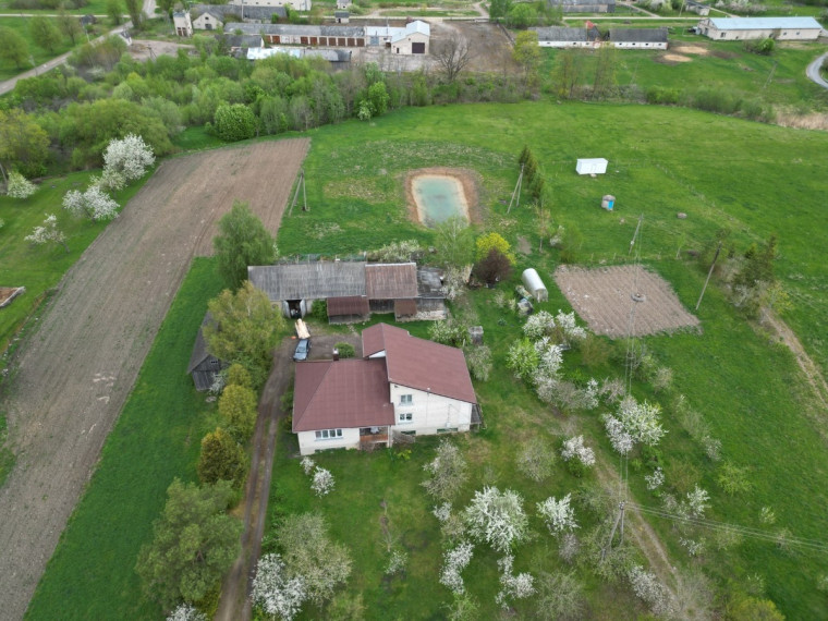 Parduodamas namas Bokšto g., Butkiškės k., Raseinių r. sav., 258.42 m2 ploto, 2 aukštai 37