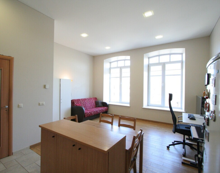Parduodamas tvarkingas 1 kambario butas su parkavimo vieta Žemuosiuose Šančiuose, a. Juozapavičiaus pr. 27, Kaune 2