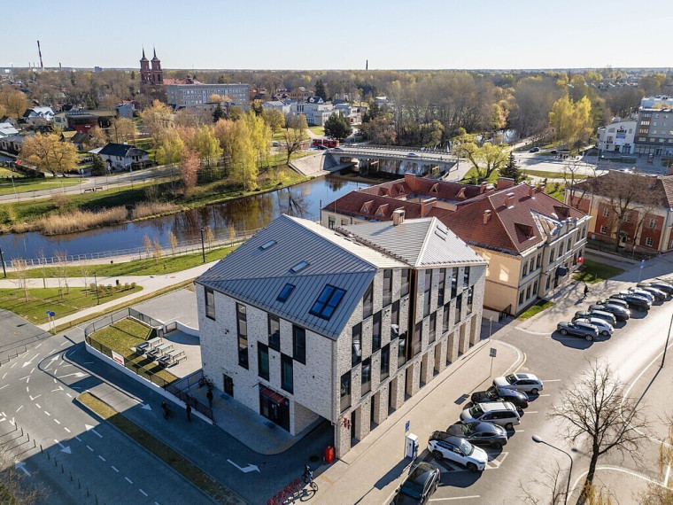 PARDUODAMAS 47,38 KV. M. DVIEJŲ KAMBARIŲ BUTAS ELEKTROS G. 9A – NAUJOS STATYBOS MODERNIAME, ŠIUOLAIKIŠKAME PASTATE, KURIS DARNIAI PAPILDO IR HARMONINGAI ĮSILIEJA Į PANEVĖŽIO SENAMIESČIO APLINKĄ 3