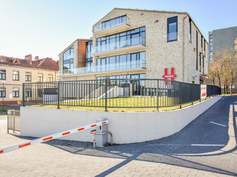 PARDUODAMAS 47,38 KV. M. DVIEJŲ KAMBARIŲ BUTAS ELEKTROS G. 9A – NAUJOS STATYBOS MODERNIAME, ŠIUOLAIKIŠKAME PASTATE, KURIS DARNIAI PAPILDO IR HARMONINGAI ĮSILIEJA Į PANEVĖŽIO SENAMIESČIO APLINKĄ 7