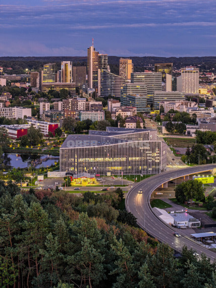 Nuomojamos administracinės patalpos Lvivo g., Šnipiškės, Vilniaus m., Vilniaus m. sav., 88 m2 ploto 1