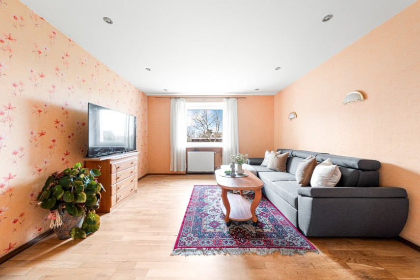 Parduodamas namas Daniliškių g., Vilniaus m., Vilniaus m. sav., 330.26 m2 ploto, 2 aukštai 3
