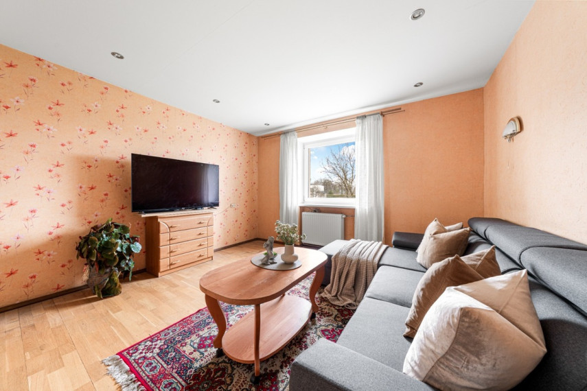 Parduodamas namas Daniliškių g., Vilniaus m., Vilniaus m. sav., 330.26 m2 ploto, 2 aukštai 4