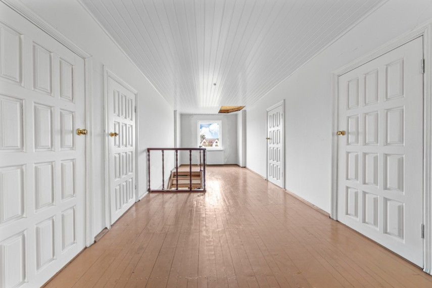 Parduodamas namas Daniliškių g., Vilniaus m., Vilniaus m. sav., 330.26 m2 ploto, 2 aukštai 13