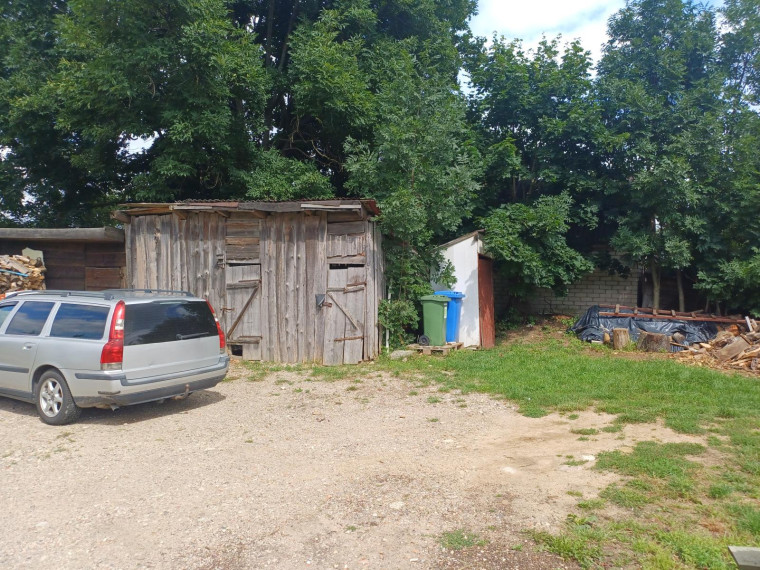 Parduodamas namas Vilniaus g., Ukmergės m., Ukmergės r. sav., 29.75 m² ploto 3 kambariai 10