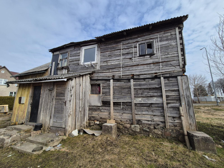 Parduodamas namas Dariaus ir Girėno g., Rietavo m., Rietavo sav., 23.93 m² ploto 3 kambariai 18