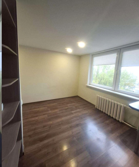 Parduodamas butas Klaipėdos apskritis, Klaipėda, Vėtrungės, Paryžiaus Komunos g., 21 m2 ploto, 1 kambariai 1
