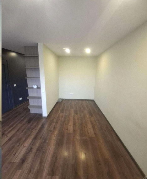 Parduodamas butas Klaipėdos apskritis, Klaipėda, Vėtrungės, Paryžiaus Komunos g., 21 m2 ploto, 1 kambariai 3