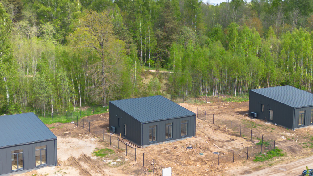 Parduodamas kokybiškas 1 aukšto namas su terasa Žalesoje,  67.41 kv.m ploto 24