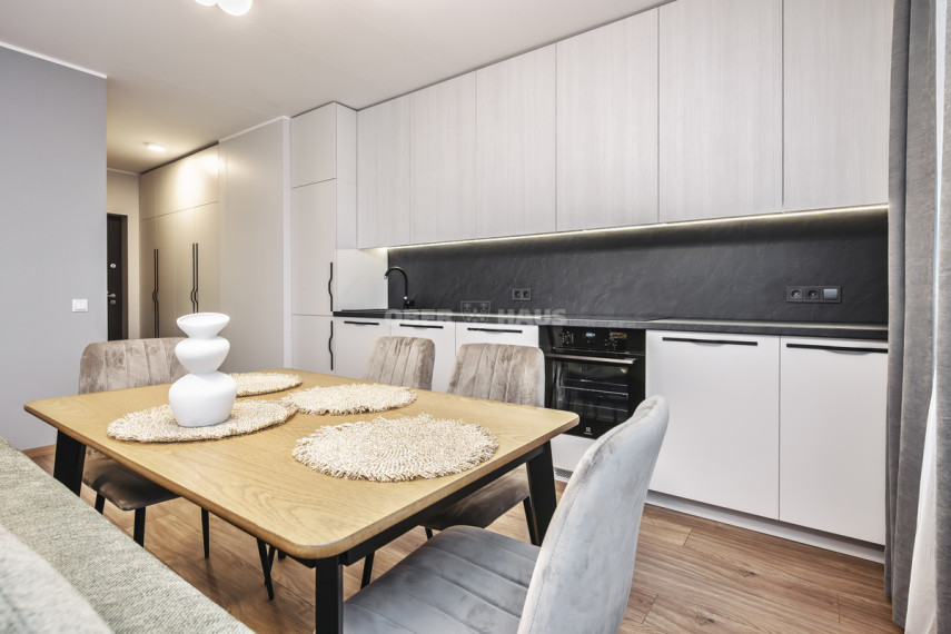 Nuomojamas butas Edinburgo g., Pašilaičiai, Vilniaus m., Vilniaus m. sav., 52 m2 ploto, 3 kambariai 5
