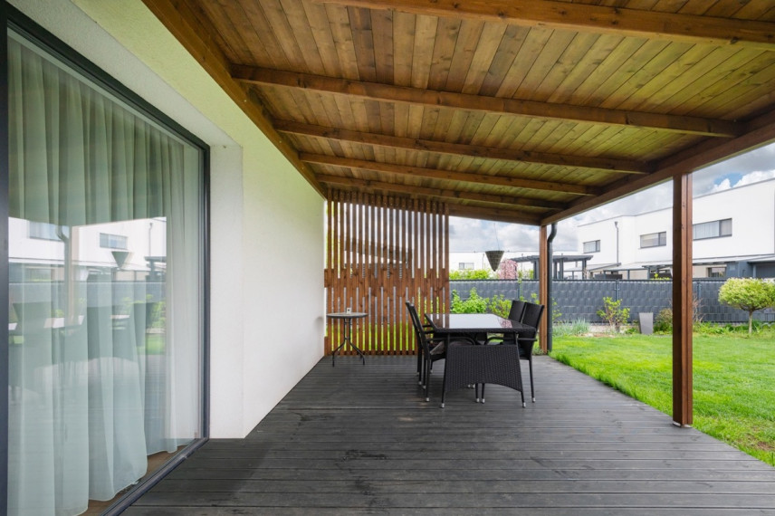 Parduodamas namas Domeikavos k., Kauno r. sav., 80 m2 ploto, 2 aukštai 3