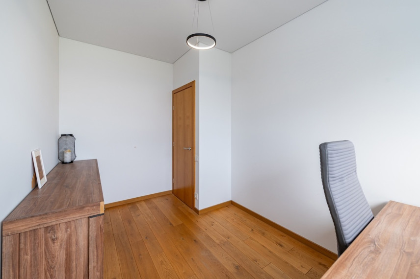 Parduodamas namas Domeikavos k., Kauno r. sav., 80 m2 ploto, 2 aukštai 27