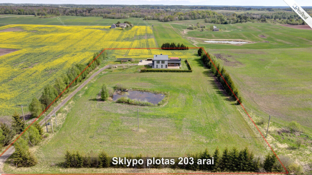 Parduodamas namas Vievio g., Airėnų II k., Vilniaus r. sav., 315 m2 ploto, 2 aukštai 3