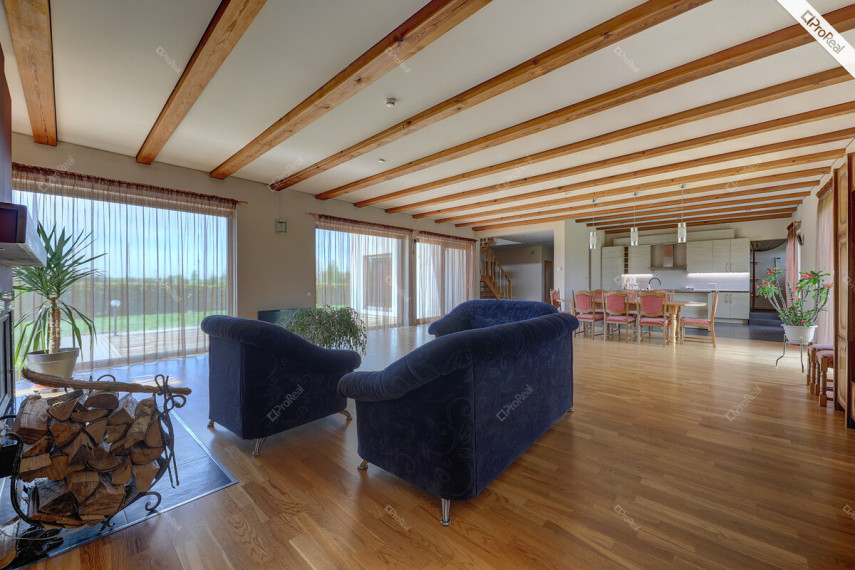 Parduodamas namas Vievio g., Airėnų II k., Vilniaus r. sav., 315 m2 ploto, 2 aukštai 8