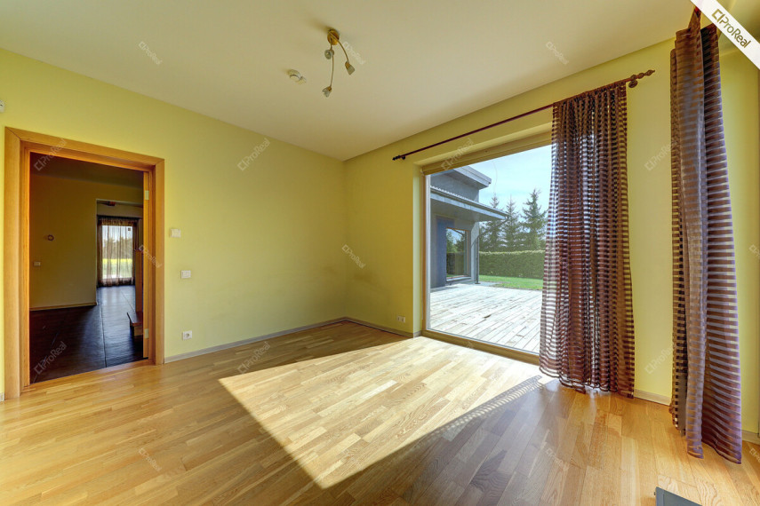Parduodamas namas Vievio g., Airėnų II k., Vilniaus r. sav., 315 m2 ploto, 2 aukštai 13