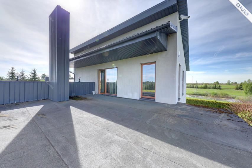 Parduodamas namas Vievio g., Airėnų II k., Vilniaus r. sav., 315 m2 ploto, 2 aukštai 23