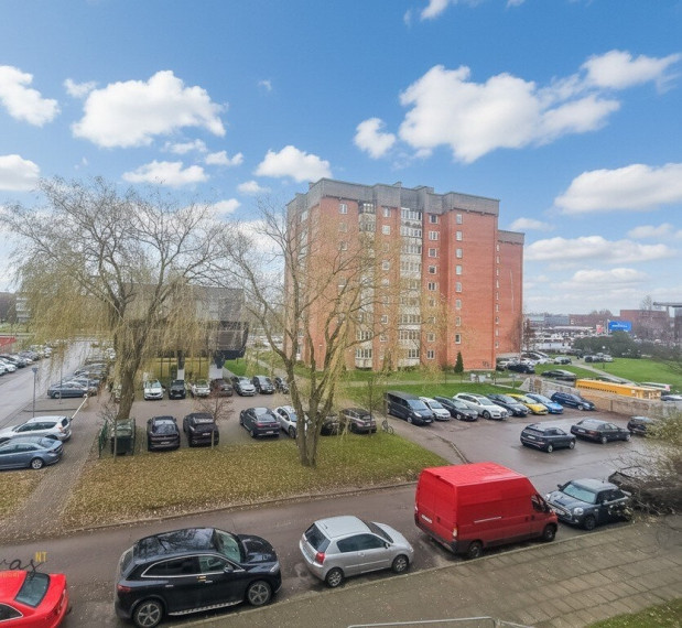 Parduodamas butas Klaipėdos apskritis, Klaipėda, Vėtrungės, Taikos pr., 22 m2 ploto, 1 kambariai 7