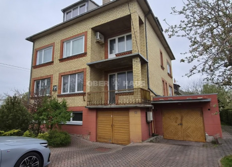 Parduodamas namas Ganyklų g., Pabaliai, Šiaulių m., Šiaulių m. sav., 302 m2 ploto, 2 aukštai