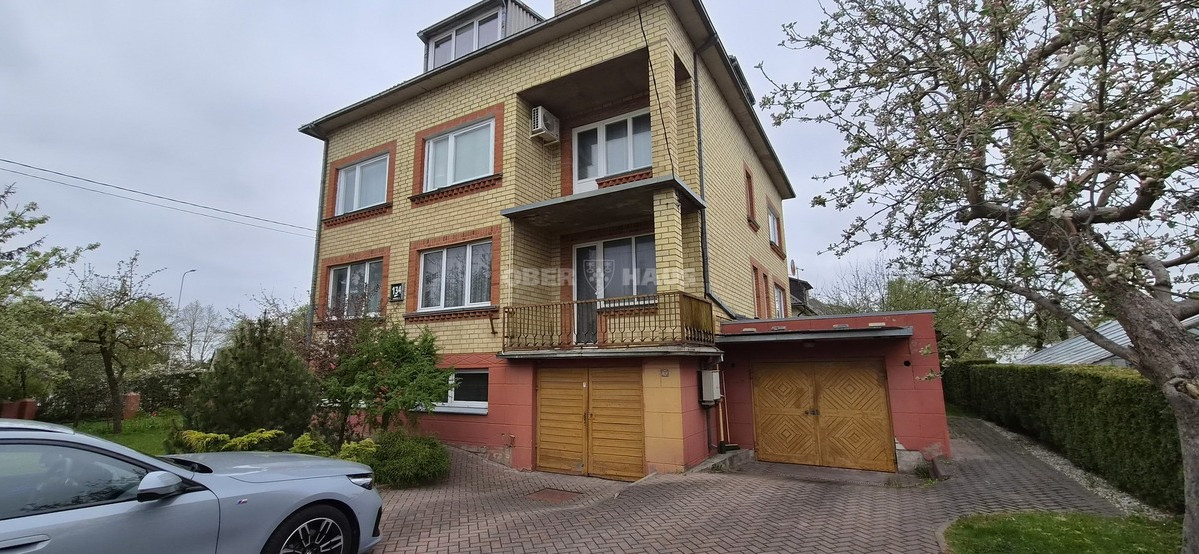 Parduodamas namas Ganyklų g., Pabaliai, Šiaulių m., Šiaulių m. sav., 302 m2 ploto, 2 aukštai 1