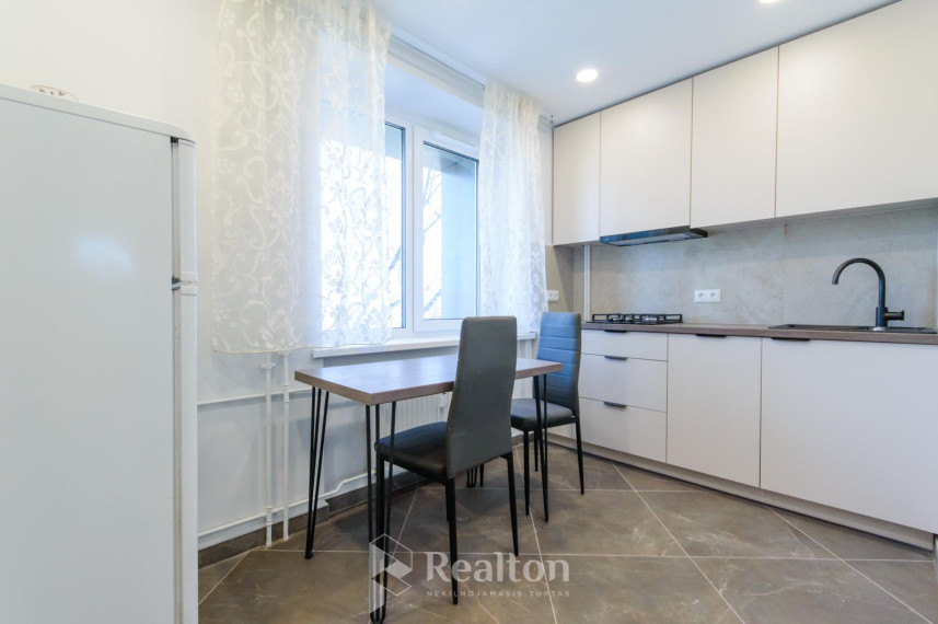 Nuomojamas butas Kazliškių g., Šnipiškės, Vilniaus m., Vilniaus m. sav., 46.00 m² ploto 2 kambariai 5