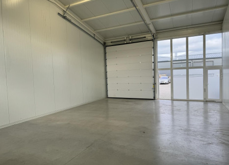 Nuomojamos patalpos Kanalo g., Giraitės k., Kauno r. sav., 92 m² ploto Nuomojamos patalpos Kanalo g., Giraitės k., Kauno r. sav., 92 m² ploto