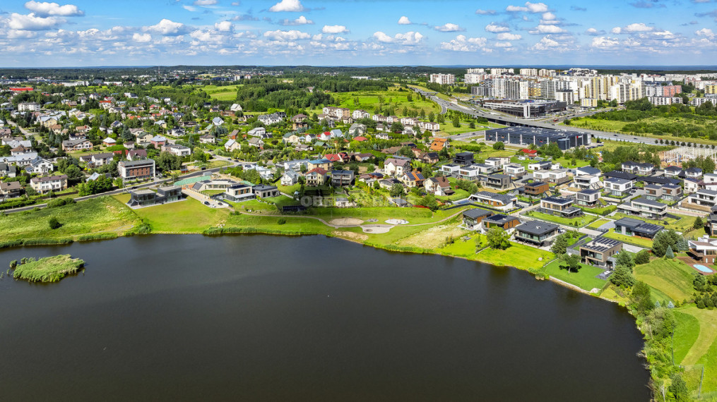 Parduodamas namas Mikalojaus Koperniko g. , Gineitiškių k., Vilniaus r. sav., 225.69 m2 ploto, 2 aukštai 7