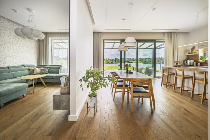 Parduodamas namas Mikalojaus Koperniko g. , Gineitiškių k., Vilniaus r. sav., 225.69 m2 ploto, 2 aukštai 13