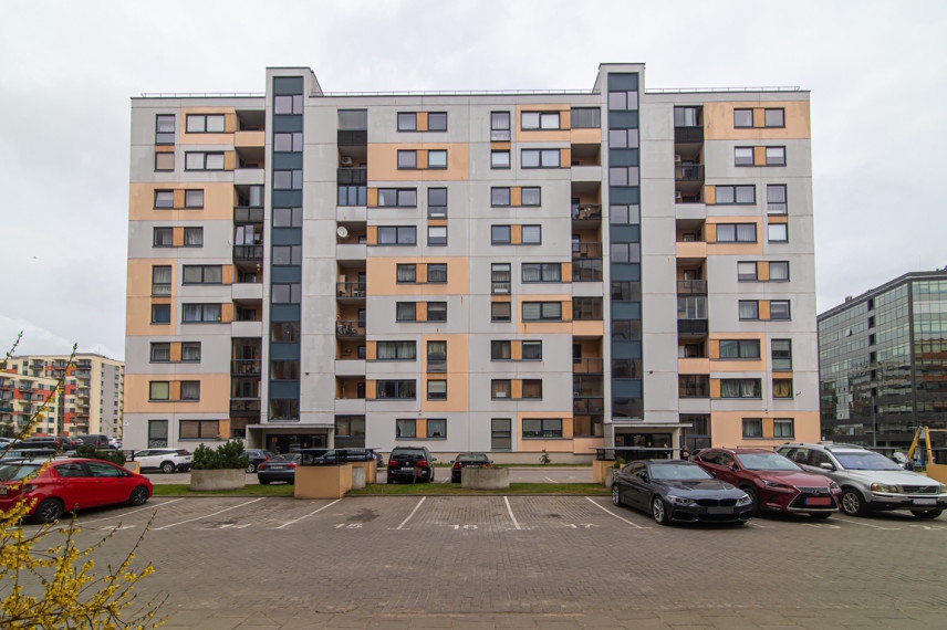 Parduodamas 3 kambarių butas Perkūnkiemio g., Pašilaičiuose, Vilniuje, 61.35 kv.m ploto 26