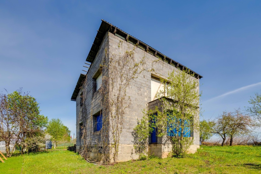 Parduodamas namas Deltuvos g., Statikų k., Ukmergės r. sav., 217.67 m2 ploto, 2 aukštai 10