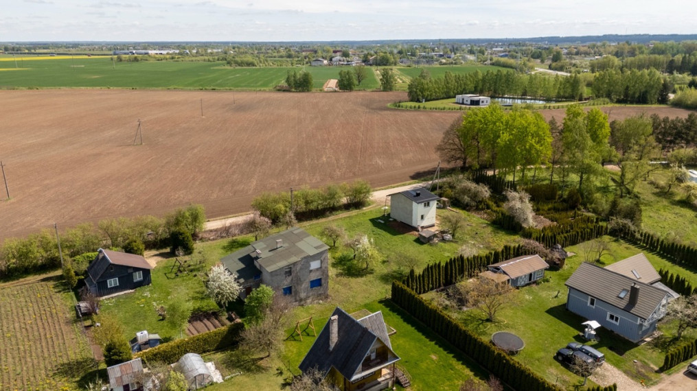 Parduodamas namas Deltuvos g., Statikų k., Ukmergės r. sav., 217.67 m2 ploto, 2 aukštai 18