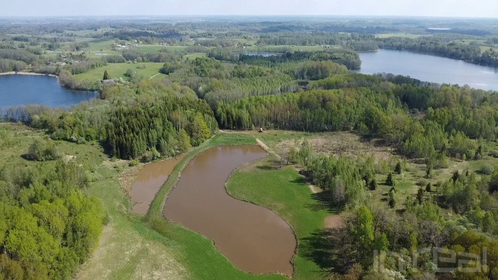 Parduodamas sklypas su nuosavu 1 ha ploto tvenkiniu Utenos raj., Stanėnų k 11