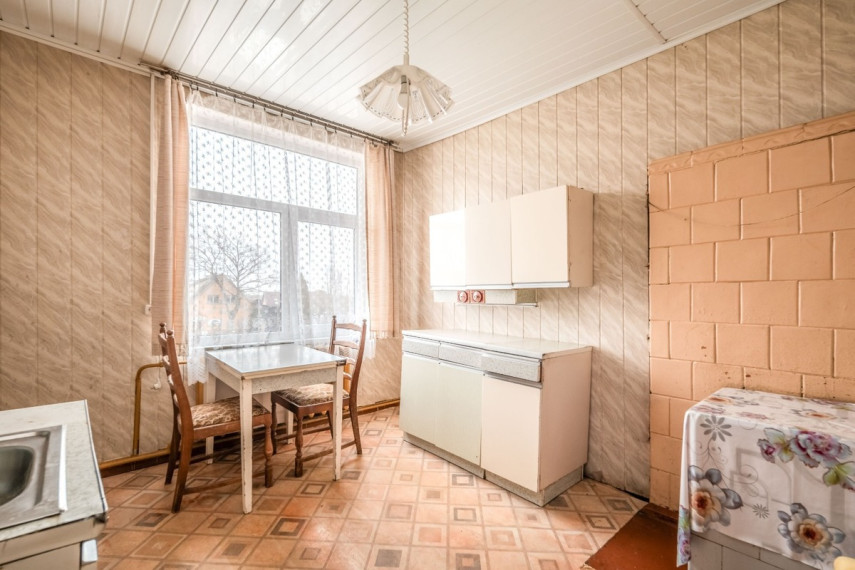 Parduodamas butas Liepų a., Švėkšnos mstl., Šilutės r. sav., 70.89 m2 ploto, 3 kambariai 4