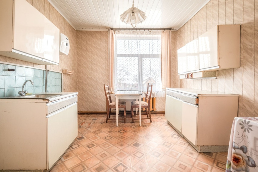 Parduodamas butas Liepų a., Švėkšnos mstl., Šilutės r. sav., 70.89 m2 ploto, 3 kambariai 5