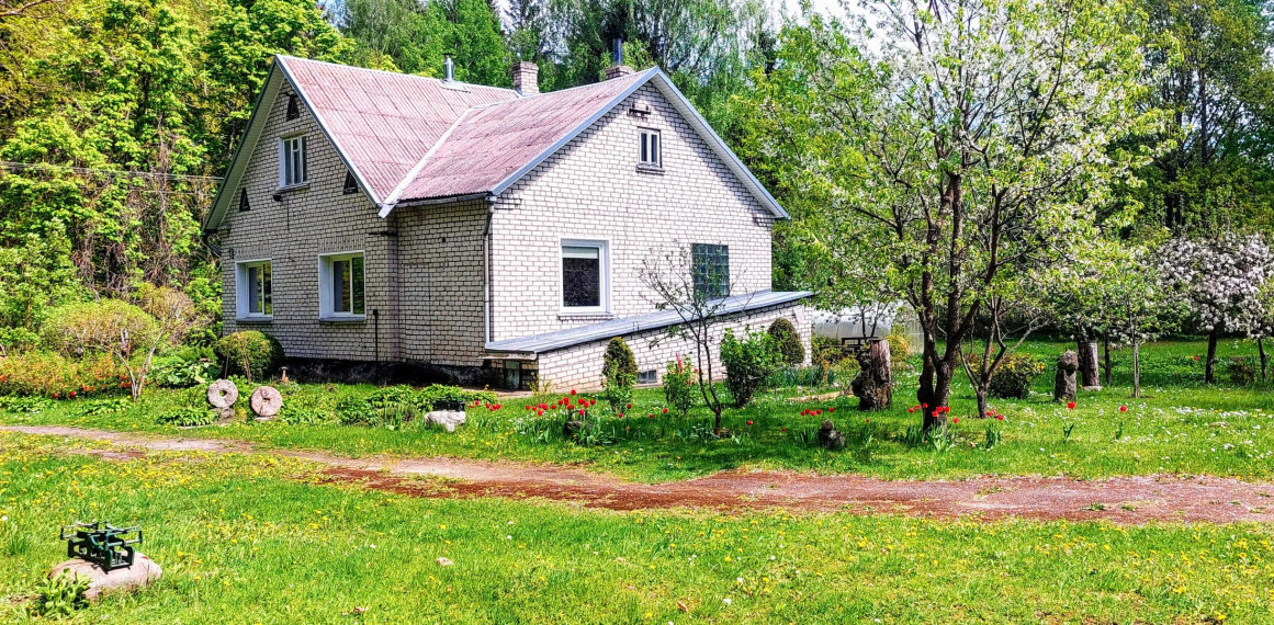 Parduodamas namas Kaštonų g., Jančiūnų k., Šalčininkų r. sav., 130 m² ploto 6 kambariai 8