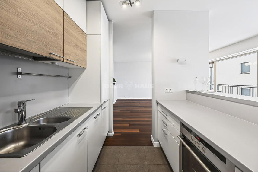 Parduodamas butas Pušų g., Žvėrynas, Vilniaus m., Vilniaus m. sav., 98 m2 ploto, 3 kambariai 30