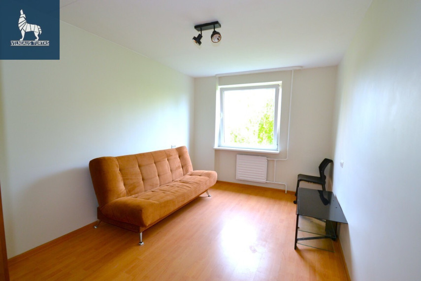 Parduodamas butas Karklėnų g., Naujoji Vilnia, Vilniaus m., Vilniaus m. sav., 17.92 m2 ploto, 1 kambariai 2