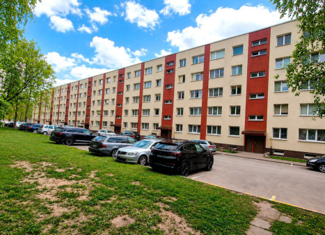 Parduodamas butas Žemaitijos g., Mažeikių m., Mažeikių r. sav., 30.34 m2 ploto, 1 kambariai Parduodamas butas Žemaitijos g., Mažeikių m., Mažeikių r. sav., 30.34 m2 ploto, 1 kambariai